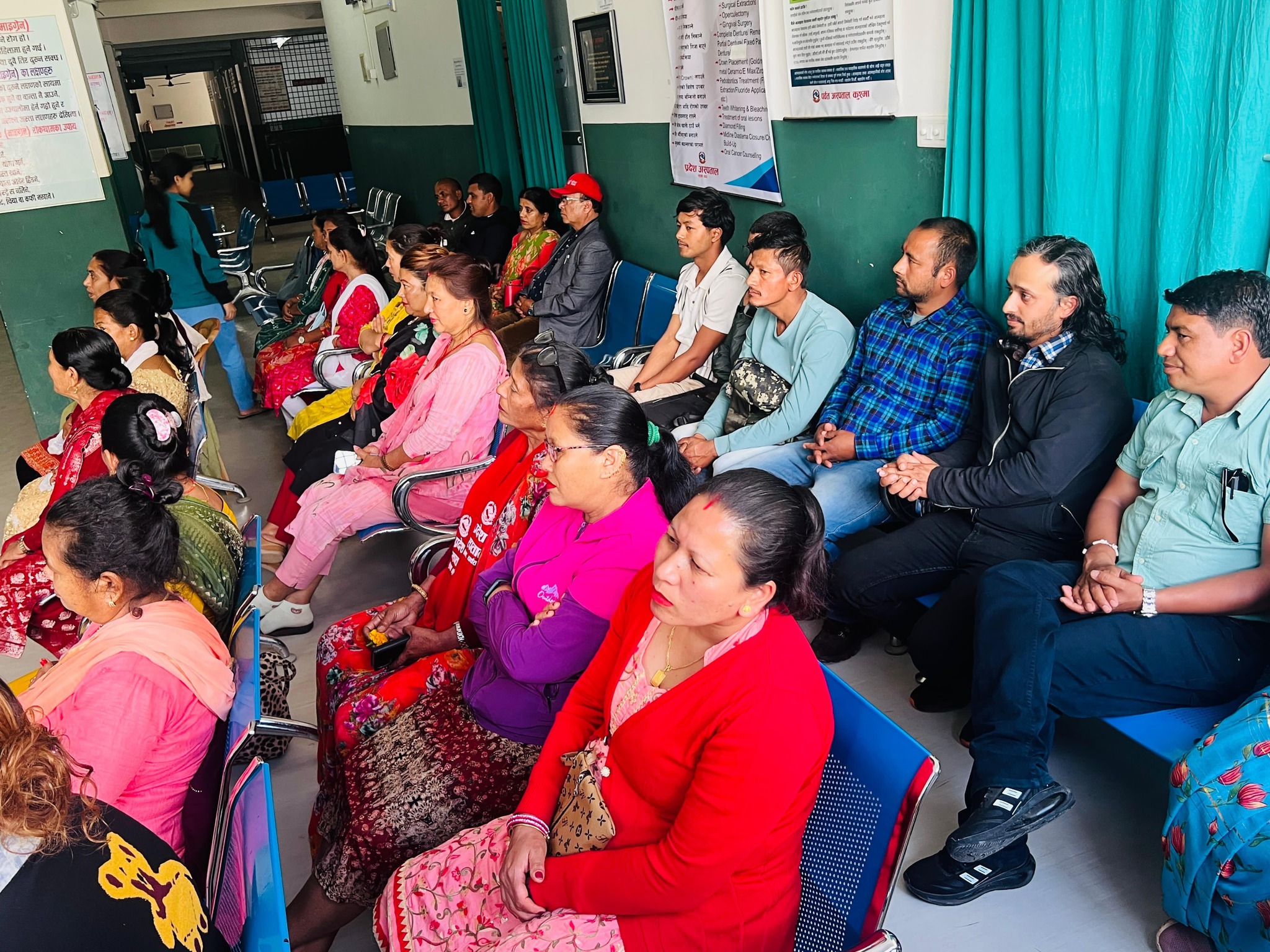 नयाँ वर्षको शुभकामनासहित प्रदेश अस्पताल कुश्माबाट चार विशिष्ट व्यक्तित्वहरूलाई सम्मान