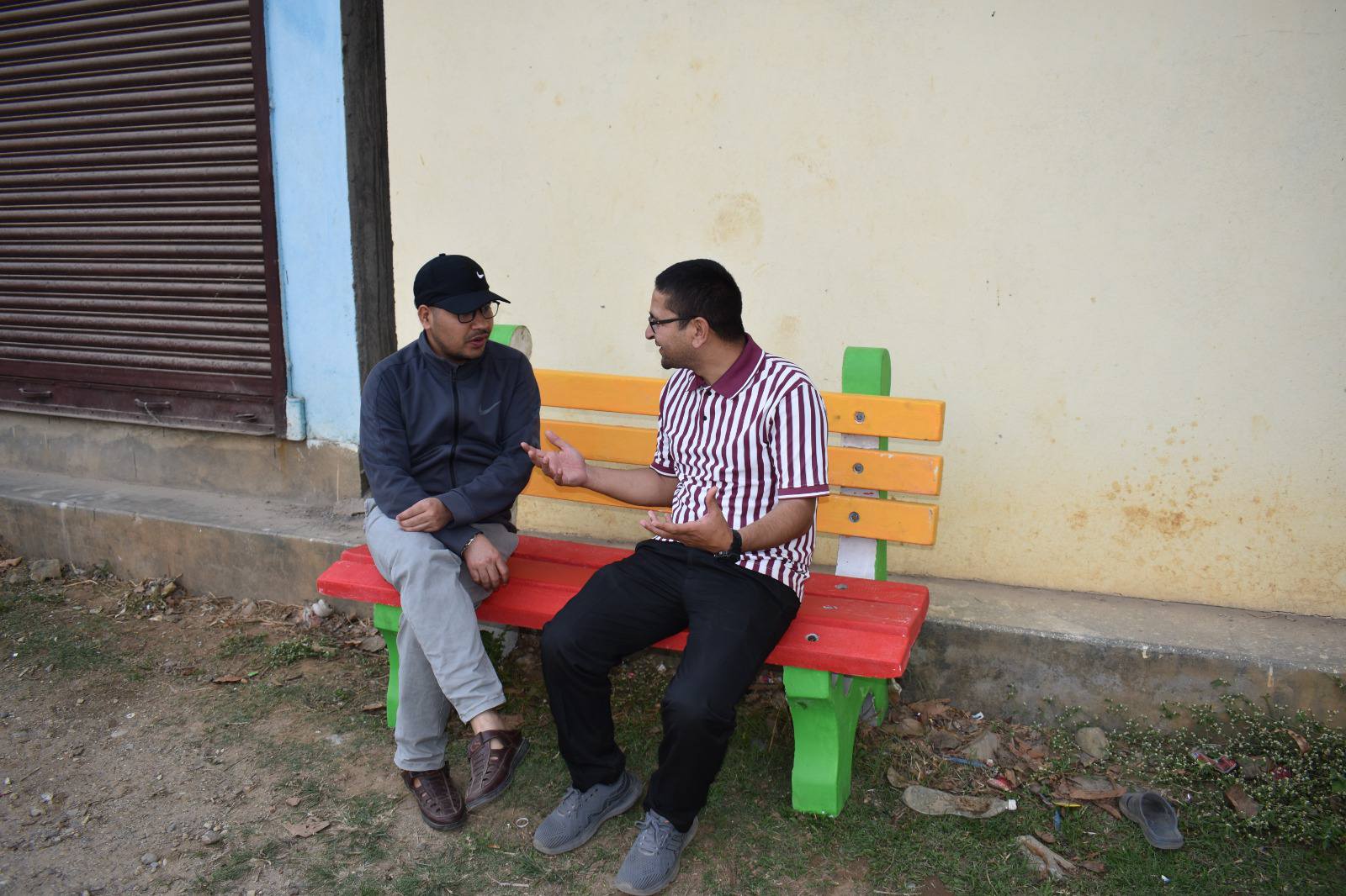 पर्बत अस्पताललाई आधुनिकीकरण र ब्यवस्थित गर्ने सोच अनुरुप अस्पतालको विभिन्न प्राङ्गणमा आराम चियर राख्ने काम सम्पन्न